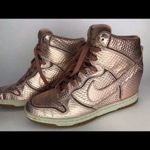 Nike Dunk Sky Hi Wedge Sneaker Team Rose Gold